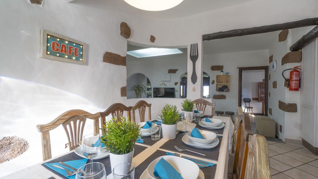 Villa With Amazing Views, Jacuzzi And Private Pool San Bartolome  Exterior photo